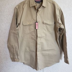 Vinyard vines men button down shirt.